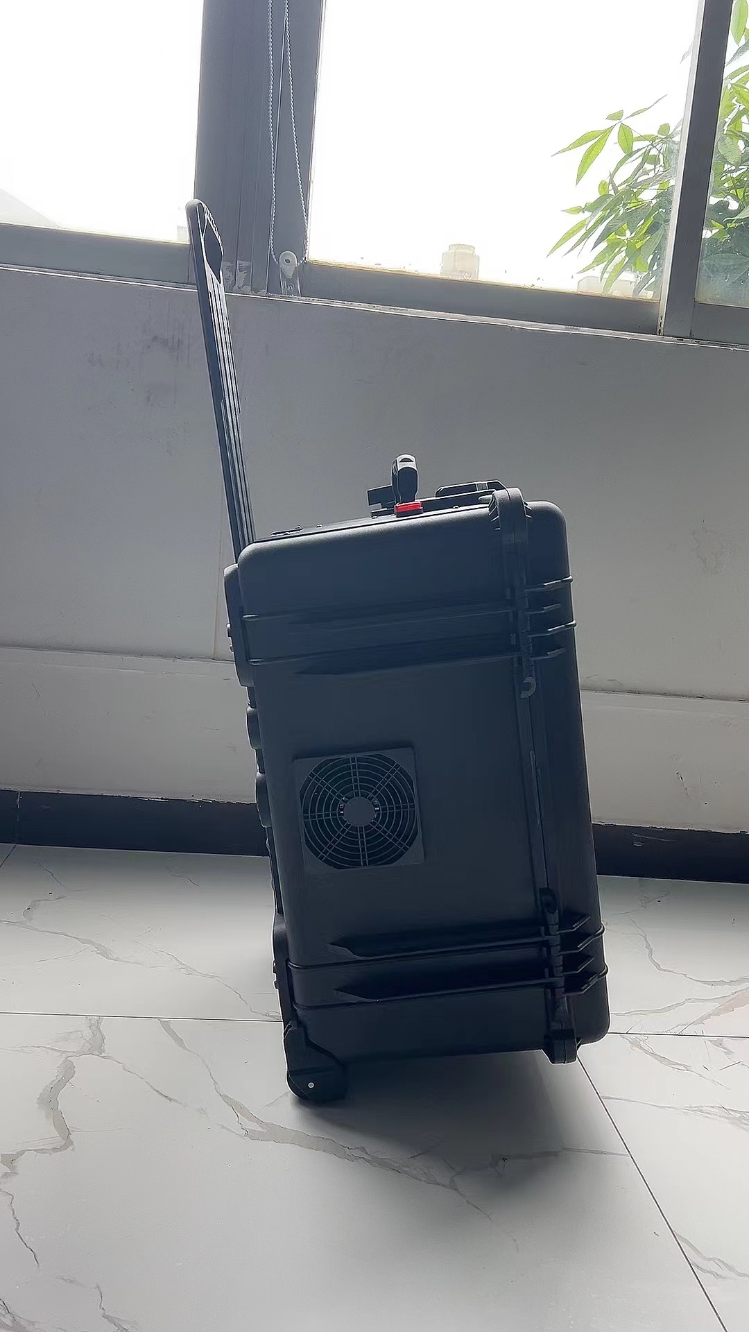 沁源手拉箱型移动通信干扰器